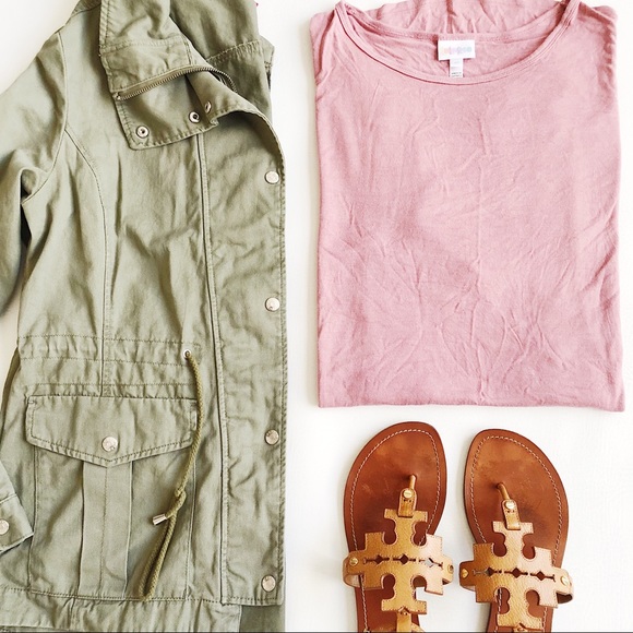 LuLaRoe Tops - Lularoe Irma Tunic Top